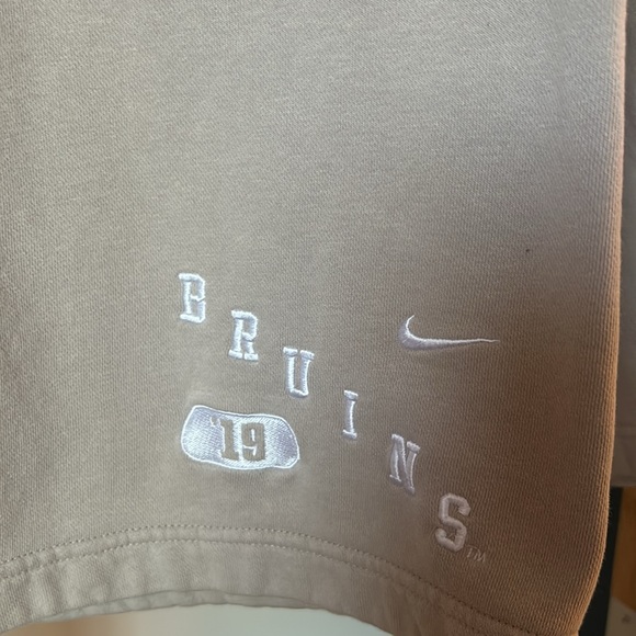 Set of 2 Men’s Large Nike Shorts - Picture 3 of 5